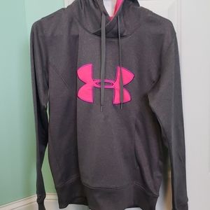 Underarmour sweatshirt